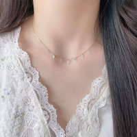 Collana con Pendente in Oro 18K e Diamante Coltivato in Laboratorio, Design Semplice e alla Moda a Stella Ondulata Scintillante, Gioiello Raffinato Regolabile da Donna