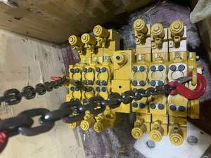 Carter D10T2 Conjunto de válvula de distribución 3773673. 377-3673. Incluye 415-9402 4159402 - Product Image 2