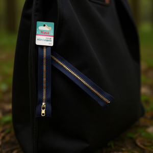 Cerniera Ilan 15 cm blu navy con denti in metallo color rame per abbigliamento e borse - Product Image 2