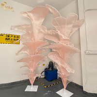 NIKA Accessoires de mariage, installation artistique géante en soie faite à la main pour vitrine de scène, support de fleurs, toile de fond artificielle en organza rose