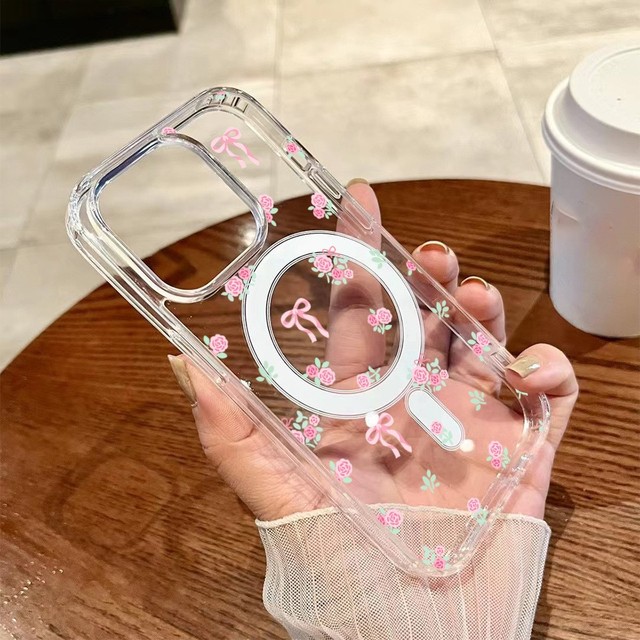 Factory OEM Hot Selling Bow for 17 air 11 12 13 Pro 14 15 16 Plus Strawberry Magnetic Transparent Wireless Charger Fashion Women