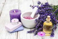 Phénylacétate de p-tolyle, pureté 98%, liquide incolore, intermédiaire organique, stock suffisant pour les synthèses, matériau