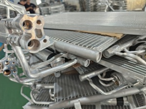 7-30029 88460-47020/8846010320 Assemblage de condenseur de climatisation automatique pour <span class=keywords><strong>Toyota</strong></span> <span class=keywords><strong>Corolla</strong></span> 2020-2022 Condenseur A/C - Product Image 2