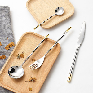 Juego de Cuchillo, Tenedor y Cuchara para Carne de Acero Inoxidable DF 304, Pulido Espejo, Chapado en Oro, Diseño Moderno Minimalista, Estilo Occidental - Product Image 4