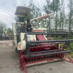 Cosechadora Combinada de Segunda Mano para Arroz, Trigo y Maíz, Motor de 135 Hp, Buen Estado, Origen Shandong - Product Image 6