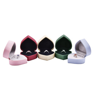 Nueva Caja de Joyería en Forma de Corazón, Caja de Regalo para Anillos, Suministro Directo del Fabricante, Cajas de Joyería en Stock - Product Image 3