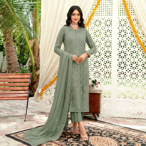 Dhwaja Export - Ensemble semi-couture en mousseline avec broderie fil et travail de sequins, style moderne pour mariages et occasions festives - Product Image 1
