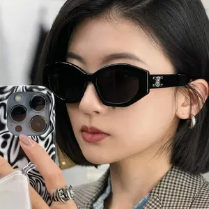 선글라스 2024 패션 작은 고양이 눈 안경 하이 퀄리티 프레임 사용자 정의 여성 금속 장식 선글라스 도매 UV400