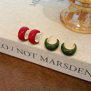 Vintage Oil Dripping Green and Red C-shaped Earrings for Women Temperament Hoop Earring Accessories - Product Image 6