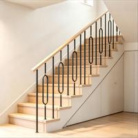 Balustre d'escalier en fer forgé de luxe DVN, intérieur, noir mat, ovale, en fer massif, avec décorations dorées