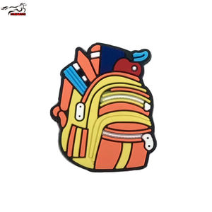 Mustang nueva llegada al por mayor PVC personalizado escuela maestro estudiante PVC suave goma <span class=keywords><strong>zuecos</strong></span> encanto hebilla accesorios Decoración - Product Image 5