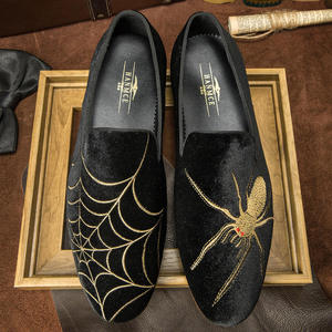 Wholesale Custom Casual Shoes for Men Velvet Spider Embroidery Gentlemen Formal Wear Men's leather Dress Shoes&Oxfords - Product Image 3