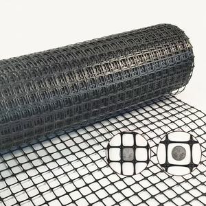 Filet anti-oiseaux noir sur mesure en plastique agricole pour élevages de poulets, vignobles et vergers, service de traitement inclus - Product Image 2