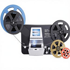 Convertisseur Numérique de Films <span class=keywords><strong>Super</strong></span> <span class=keywords><strong>8</strong></span> <span class=keywords><strong>Scanner</strong></span> Numériseur Écran 2,4 Pouces Convertit 3-9 Bobines 1080P MP4 Interface USB Garantie 10 Ans 32 Go SD - Product Image 1