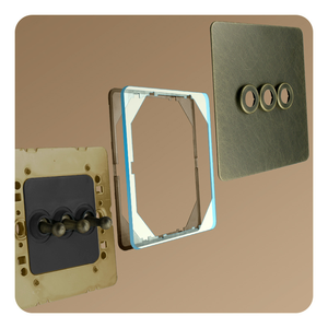 Interrupteur à bascule <span class=keywords><strong>vintage</strong></span> en métal LangYeao, prise murale ultra-mince en laiton massif avec panneau en acier inoxydable, USB Type C et obturateur de sécurité - Product Image 4