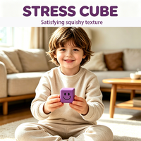 Mini cubes anti-stress à viscosité lente en forme de visage souriant, jouet sensoriel extensible pour soulager l'anxiété et le stress