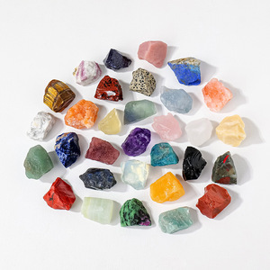 Cristalli grezzi naturali misti di alta qualità all'ingrosso, pietre grezze per la guarigione dei <span class=keywords><strong>chakra</strong></span>, campioni di cristallo di quarzo grezzo per artigianato - Product Image 3