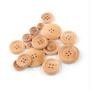 Nouveau bouton en bois de chemise populaire rond couvert naturel durable pour les vêtements fantaisie 20mm bouton en bois à 4 trous