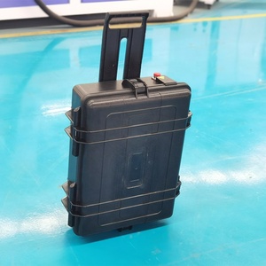 200W 100W 300W Maleta Equipaje Máquina <span class=keywords><strong>de</strong></span> limpieza láser <span class=keywords><strong>de</strong></span> fibra pulsada portátil <span class=keywords><strong>para</strong></span> pintura <span class=keywords><strong>de</strong></span> óxido <span class=keywords><strong>Manchas</strong></span> <span class=keywords><strong>de</strong></span> aceite Eliminación <span class=keywords><strong>de</strong></span> limpieza <span class=keywords><strong>de</strong></span> polvo - Product Image 4