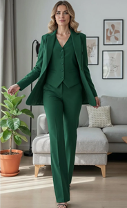 Traje de pantalón verde para mujer, elegante, hecho a mano, de tres piezas, con blazer, chaleco y pantalones acampanados, conjunto formal de primera calidad para oficina - Product Image 4