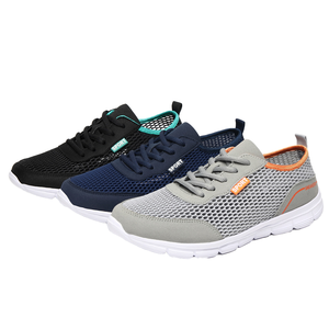 Chaussures basses pour hommes de grande taille, en maille respirante, confortables, antidérapantes en caoutchouc, pour l'automne et l'hiver - Product Image 1