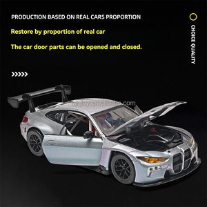 Modèle de voiture en métal moulé sous pression CCA 1:24 BMW M4 avec portes ouvrantes, fonction de recul et lumières, jouet de collection - Product Image 5