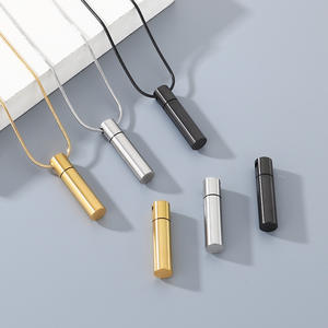 Collar <span class=keywords><strong>de</strong></span> Barra Cilíndrica Grabada Personalizada, Urna <span class=keywords><strong>de</strong></span> Cenizas <span class=keywords><strong>de</strong></span> Acero Inoxidable, Recuerdo con Mensaje <span class=keywords><strong>Secreto</strong></span> o Colgante <span class=keywords><strong>de</strong></span> Perfume Abrible, Geométrico - Product Image 1