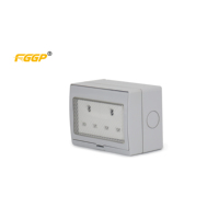 Prise murale extérieure en plastique étanche IP55 à 2 gangues, double norme britannique, 250V 13A, auto-mise à la terre, usage résidentiel avec ports USB YRL-2S