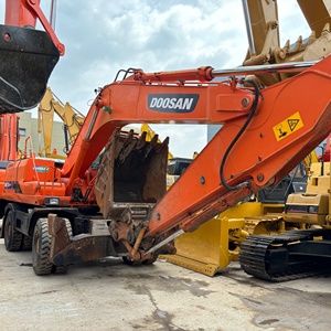 รถขุดล้อยาง Doosan DH210W-7 สีดำ เครื่องยนต์เทอร์โบ 3 รับประกัน 1 ปี ชิ้นส่วนไฮดรอลิก PLC - Product Image 5