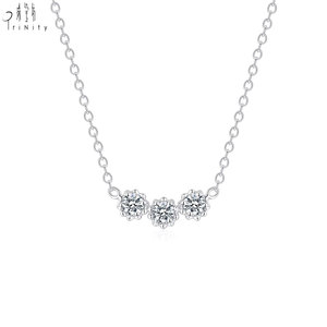 Collar con colgante de tres diamantes naturales en oro blanco sólido de 18 quilates, joyería fina al por mayor, muy popular, para uso diario de mujeres. - Product Image 1