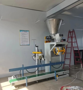 Machine <span class=keywords><strong>de</strong></span> pesage, <span class=keywords><strong>de</strong></span> remplissage, <span class=keywords><strong>de</strong></span> scellage et d'emballage semi-automatique pour <span class=keywords><strong>farine</strong></span> <span class=keywords><strong>de</strong></span> blé, <span class=keywords><strong>farine</strong></span> <span class=keywords><strong>de</strong></span> manioc, poudre <span class=keywords><strong>de</strong></span> <span class=keywords><strong>farine</strong></span> <span class=keywords><strong>de</strong></span> blé, 15 kg, 20 kg, 25 kg, 50 kg - Product Image 5