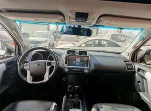 Toyota Prado 2017 Popular para Exportar desde China, <span class=keywords><strong>L</strong></span> y Cruiser Prado <span class=keywords><strong>AMT</strong></span> 2.7L, 7 Asientos, 5 Puertas, Volante a la Izquierda - Product Image 4