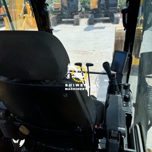 Excavatrice hydraulique d'occasion CAT 320gc pas chère, Caterpillar Digger CAT 320 Next Gen 8 rouleaux avec pouce hydraulique et attache rapide - Product Image 6