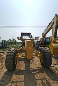 รถเกรดเดอร์ CAT 140h มือสอง ราคาถูก ชั่วโมงการใช้งานต่ำ รับประกัน 6 เดือน เหมาะสำหรับงานก่อสร้างถนน สภาพดี ขาย - Product Image 6