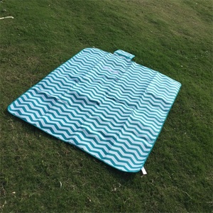 Tapis <span class=keywords><strong>de</strong></span> pique-nique pliable, imperméable, écologique, durable, grand format, portable, pour le camping, la <span class=keywords><strong>plage</strong></span>, l'herbe, avec logo personnalisé - Product Image 4
