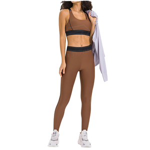 Conjunto de Yoga para Mujer de 2 Piezas con Estampado de Leopardo, Cinturón, Sujetador Deportivo de Cintura Alta y Leggings para Fitness, Entrenamiento, Gimnasio y Deportes - Product Image 1