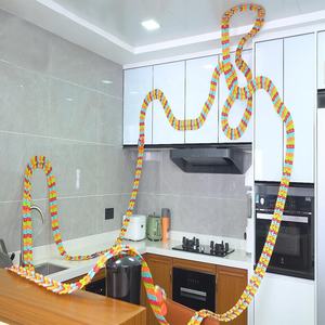 112 pièces lueur pistes de course fente <span class=keywords><strong>voiture</strong></span> jouet bâton sur mur piste <span class=keywords><strong>voiture</strong></span> ensemble pour enfants assembler piste flexible avec 360 rotation clignotant <span class=keywords><strong>voiture</strong></span> - Product Image 4