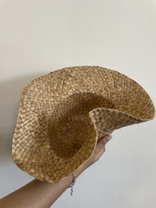 Sombrero de Paja de Jacinto de Agua Hecho a Mano, Sombrero de Sol Tejido a Mano Natural, Unisex, Estilo Panamá, Transpirable y Sostenible para Playa y Verano - Product Image 3