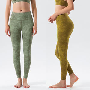 Pantalones de yoga para mujer de nuevo estilo Impresión personalizada Pantalones de yoga transpirables sin costuras para fitness - Product Image 5