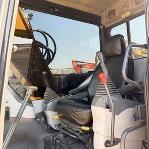 Excavatrice sur chenilles Komatsu PC128US-2 d'occasion, modèle 2022, engin de terrassement avec moteur, boîte de vitesses, pompe et roulement, à vendre - Product Image 5