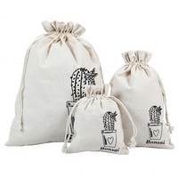 Sacs de courses en coton biologique personnalisables avec cordon de serrage, design recyclable, logo écologique imprimé à l'écran pour les promotions
