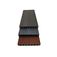 WPC de tailles personnalisées Produit de grain de bois WPC les mieux notés Terrasse en bois composite pour endroit extérieur