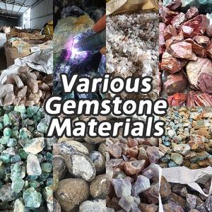 Venta al por mayor de pulseras de la suerte, pulseras con chip de cristal curativo para mujeres y hombres - Product Image 2