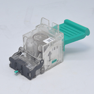 <span class=keywords><strong>Support</strong></span> de cartouche d'agrafes de remplacement compatible avec conception de fixation sécurisée pour les unités de finition des copieurs de bureau - Fournitures d'impression - Product Image 6