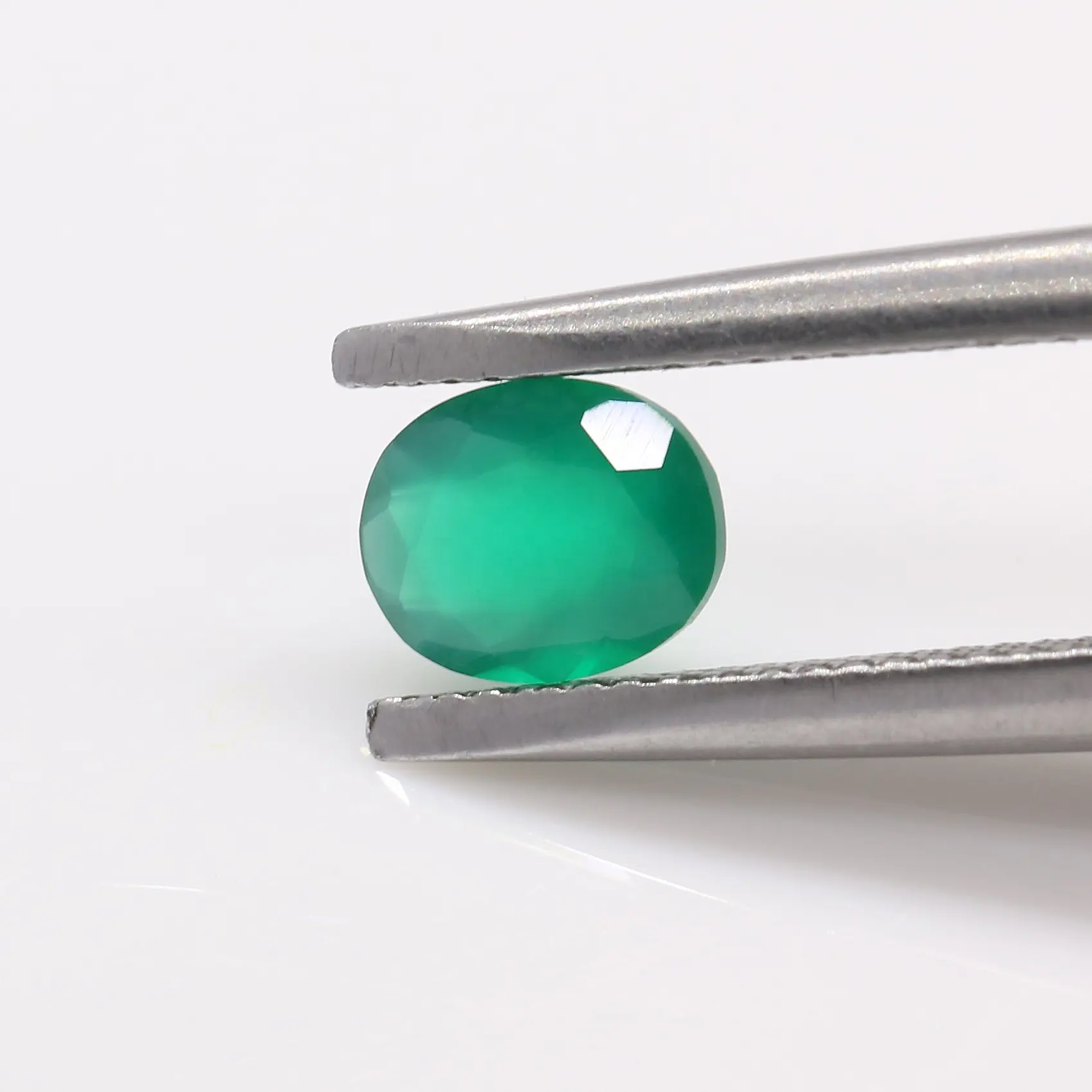Fabricante a la venta al por mayor de fábrica el cristal natural limpio sin impurezas ágata verde corte ovalado 3*4mm