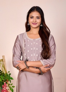 Elegante nueva moda mujer hecha a mano algodón Kurti y pantalón moda estilo indio bordado decoración libre verano invierno - Product Image 4