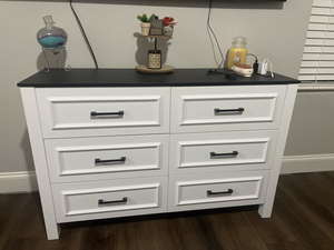 New Modern 6-Drawer Dresser with Built-in Power Outlet, Wood TV Stand 6 Large Drawers and <b>Bar</b> Handles - Product Image 4