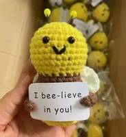 Décoration d'anniversaire en crochet Art Déco, petite abeille, objet de collection pour adultes