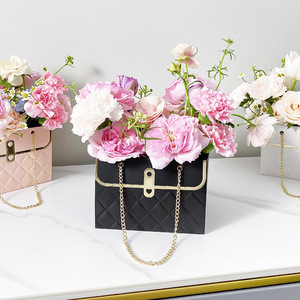 Bolsas de Lujo para Ramos en Rosa, Blanco <span class=keywords><strong>y</strong></span> Negro, Regalo para San Valentín, Día de la Madre <span class=keywords><strong>y</strong></span> Cumpleaños, <span class=keywords><strong>Bolsa</strong></span> de Papel para Empaquetar Flores - Product Image 3
