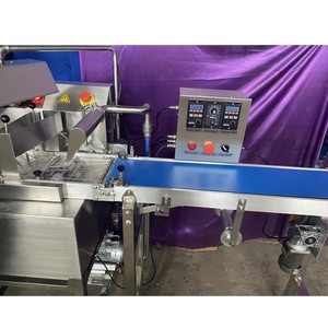 Machine à chocolat professionnelle avec Tunnel de refroidissement, revêtement trempé et raboteuse - Product Image 1